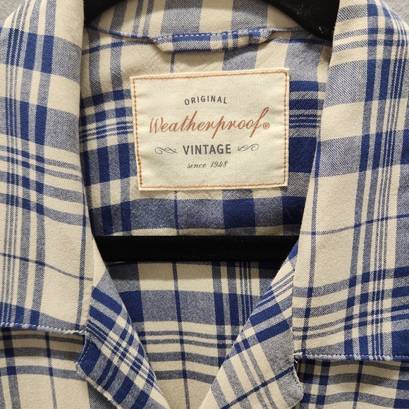 Weatherproof Mens Vintage Navy Peony Button Down Shirt L. Blue Check pattern - Picture 3 of 7